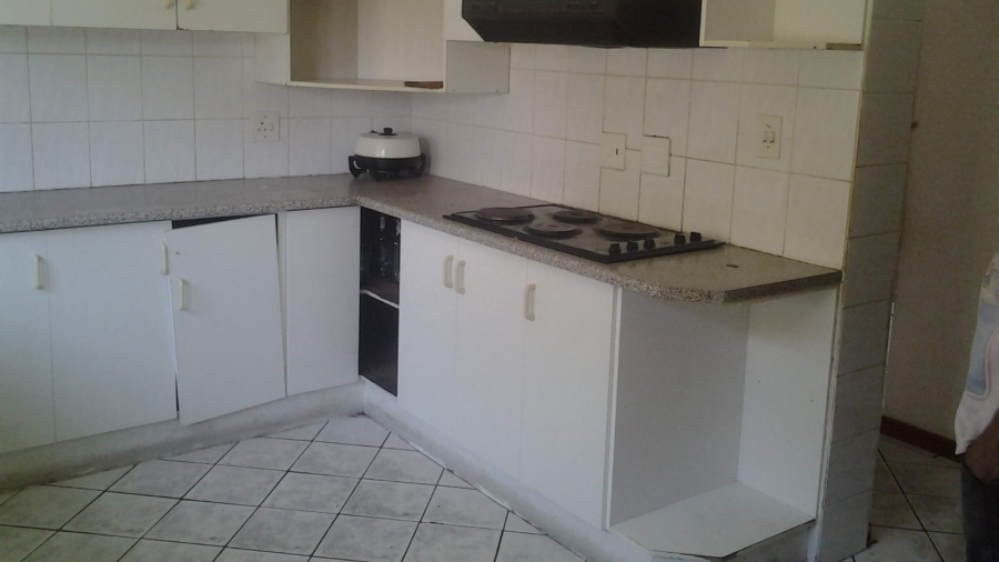 16 Bedroom Property for Sale in Bellville South Western Cape